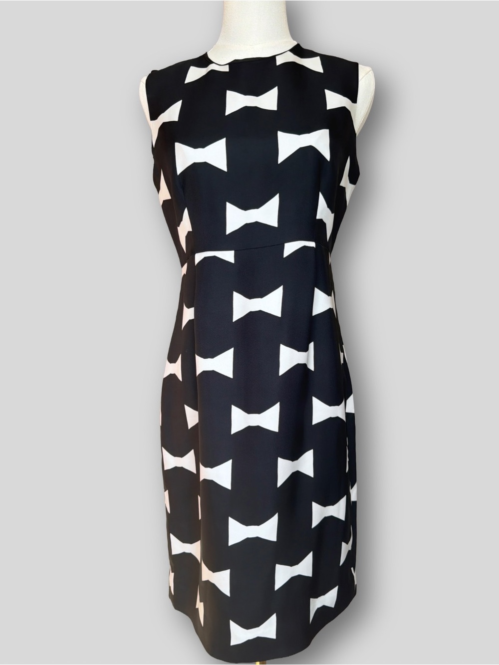 Kate Spade Cora Black & White Bow Print Sleeveless Sheath Dress